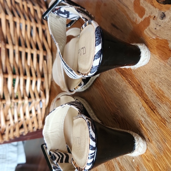 CL by Laundry Taylor Zebra Slide wedge heel Patten Leather Sz 7.5 - Picture 5 of 15